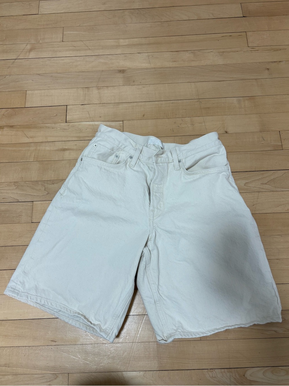 Men’s COS shorts